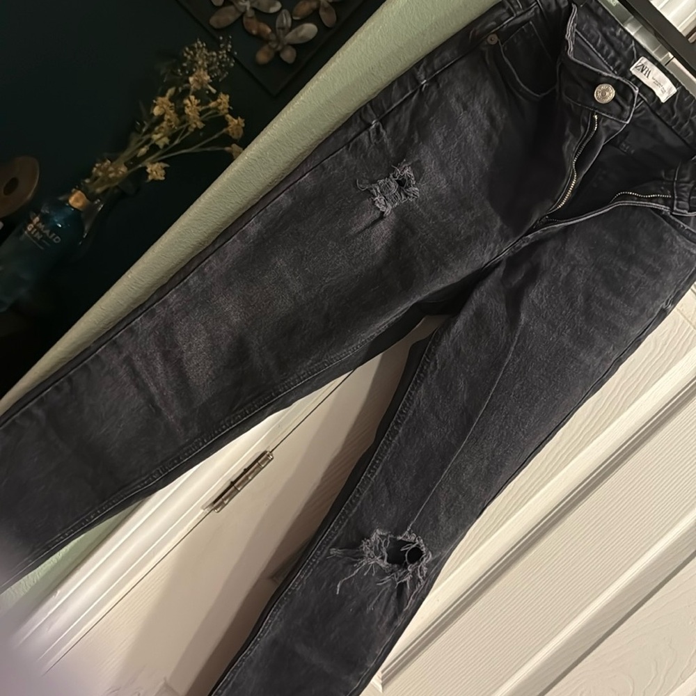 Guc ZARA jeans size 6